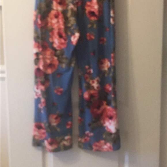 *SOLD* Girls jumpsuit - Picture 4 of 4